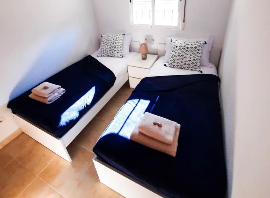 Naranja Apartament On The Beach 2 Bedrooms โอโรเปซาเดลมาร์ ภายนอก รูปภาพ