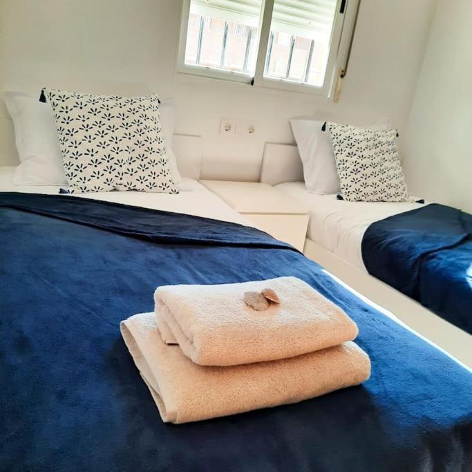 Naranja Apartament On The Beach 2 Bedrooms โอโรเปซาเดลมาร์ ภายนอก รูปภาพ