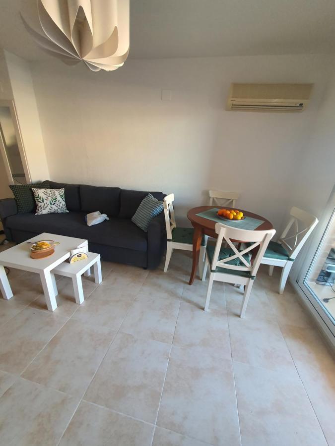 Naranja Apartament On The Beach 2 Bedrooms โอโรเปซาเดลมาร์ ภายนอก รูปภาพ